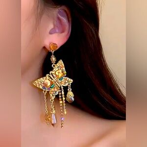 Ethereal Flight: Crystal Butterfly Cascade Earrings